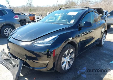 2021 Tesla Model Y Long Range Dual Motor All-Wheel Drive from USA, damaged, VIN 5YJYGDEE5MF297624